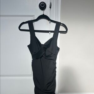 Elegant Black Sleeveless Dress